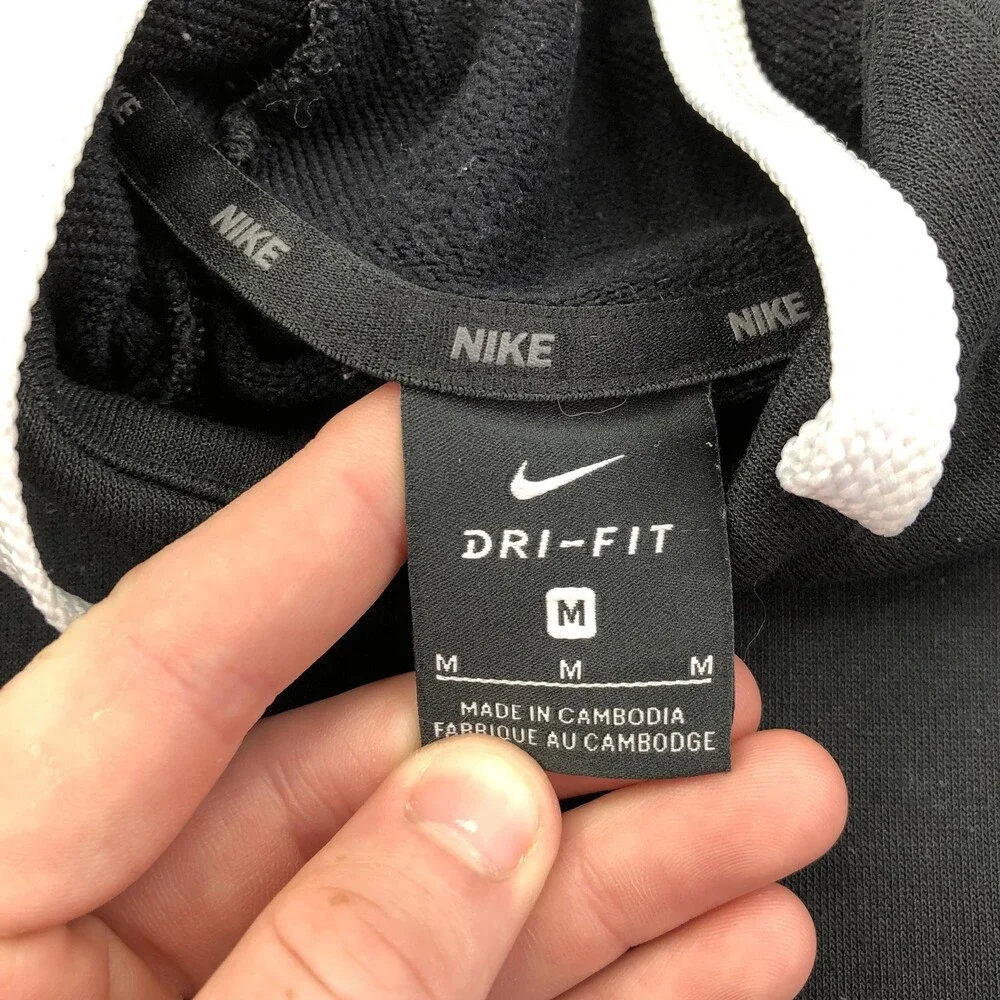 Nike Hoodie Mens Medium Black Pullover Dri Fit Sweatshirt Big Swoosh Logo Front